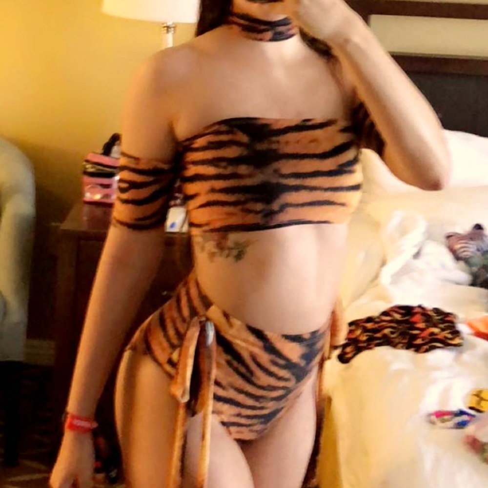 Tiger two piece festival outfit